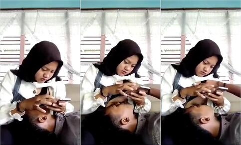 Bokep nyusuin pacar dikelas